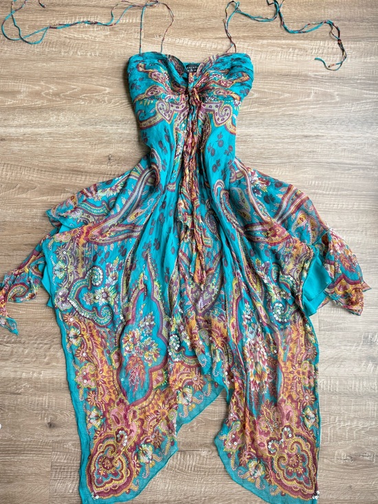 BCBGMaxAzria Dresses & Skirts - beautiful early 2000s silk dress
